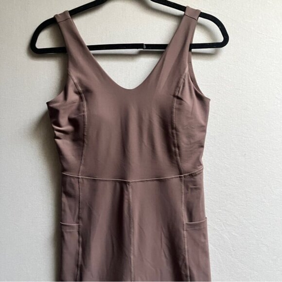 Old Navy Active cropped body jumpsuit padded sports bra Sz S - Picture 2 of 12